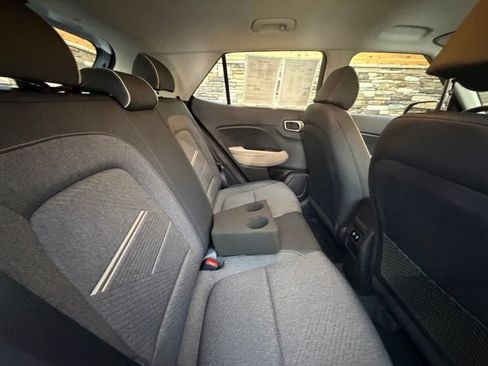 Certified 2026 Hyundai Venue SEL FWD image 33