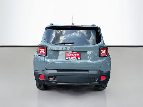 Used 2016 Jeep Renegade Trailhawk AWD/4WD image 7