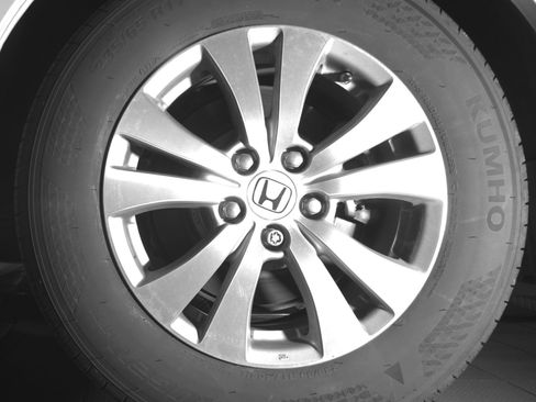 Used 2016 Honda Odyssey EX-L image 13