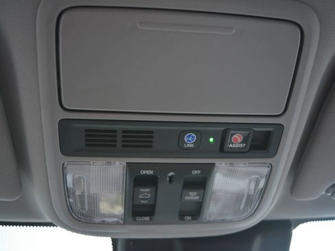 Used 2020 Honda Odyssey Elite image 28