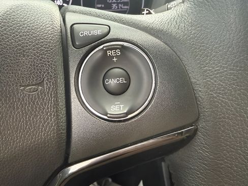 Used 2016 Honda HR-V EX-L image 17