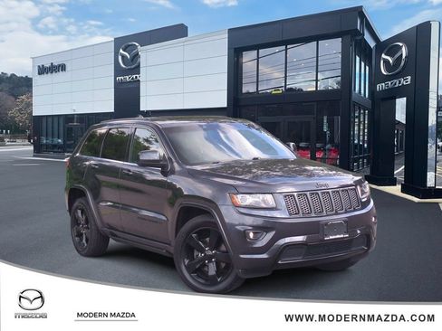 Used 2015 Jeep Grand Cherokee Altitude AWD/4WD image 1