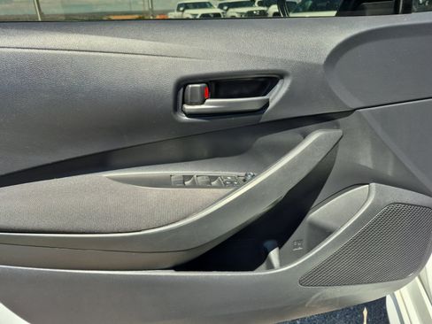 Used 2023 Toyota Corolla LE w/ Carpet Mat Package (TMS) FWD image 14