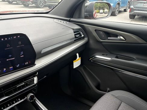 New 2026 Chevrolet Traverse LT w/ Driver Confidence Package image 20