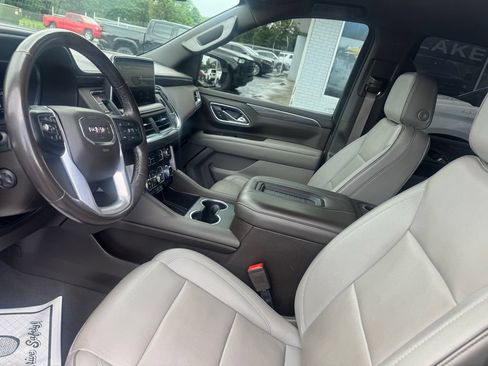 Used 2022 GMC Yukon SLT w/ SLT Luxury Package AWD/4WD image 21
