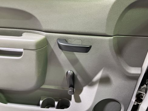 Used 2011 Chevrolet Silverado 1500 W/T image 21