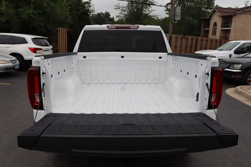 Used 2026 GMC Sierra 1500 SLT AWD/4WD image 33