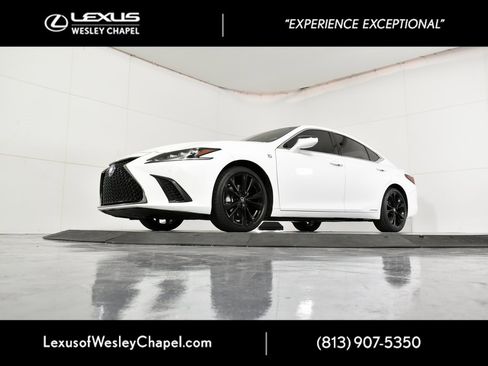 Used 2022 Lexus ES 300h F Sport image 13