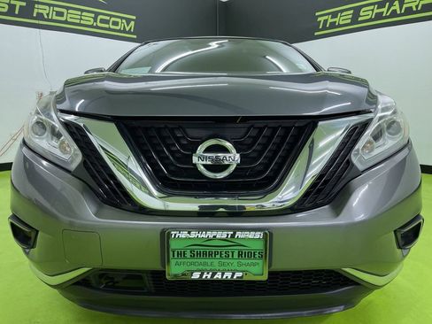 Used 2018 Nissan Murano S image 3