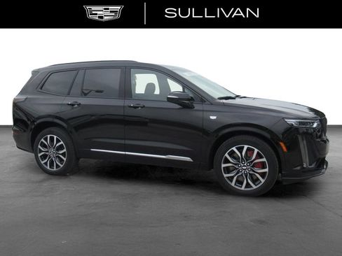 Certified 2025 Cadillac XT6 Sport w/ Platinum Package AWD/4WD image 2