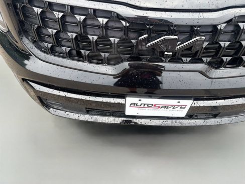 Used 2025 Kia Telluride SX X-Line AWD/4WD image 33