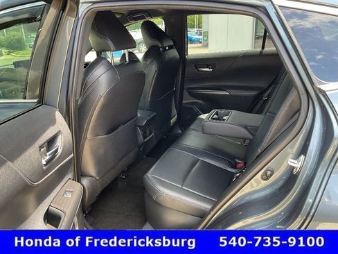Used 2022 Toyota Venza XLE AWD/4WD image 27