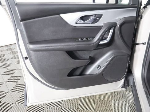Used 2021 Chevrolet Blazer LT FWD image 20