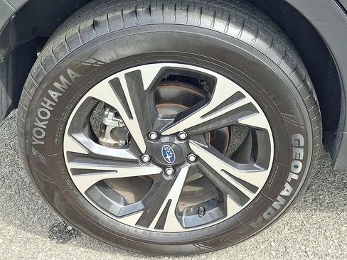 Used 2024 Subaru Crosstrek 2.0i Premium AWD/4WD image 9