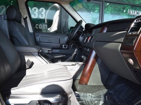 Used 2005 Land Rover Range Rover HSE image 38