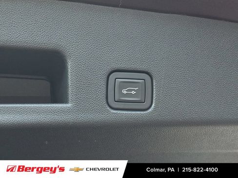 Certified 2024 Chevrolet Traverse LT w/ LPO, Floor Liner Package AWD/4WD image 32