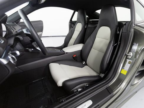 Certified 2025 Porsche 718 Cayman image 15