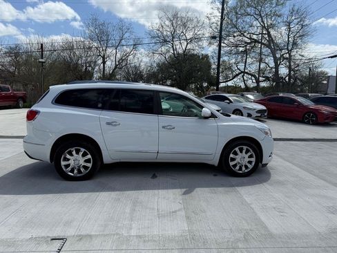 Used 2016 Buick Enclave Leather w/ Trailering Package FWD image 6