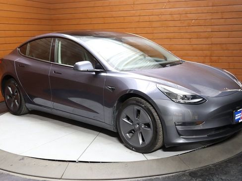 Used 2023 Tesla Model 3 Standard Range image 64