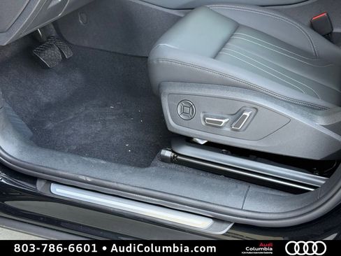 New 2026 Audi Q3 quattro 2.0T AWD/4WD image 21