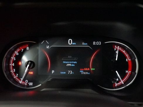 Used 2025 Toyota RAV4 XLE FWD image 15