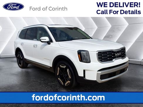 Used 2025 Kia Telluride S FWD image 1