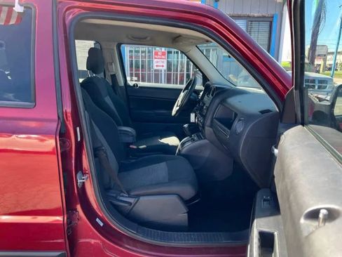Used 2012 Jeep Patriot Sport w/ PWR Value Group FWD image 12