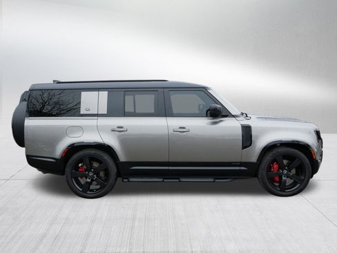 Used 2024 Land Rover Defender 130 X image 8