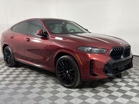 Used 2024 BMW X6 xDrive40i w/ M Sport Professional Package AWD/4WD image 7