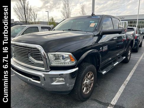 Used 2017 RAM 2500 Laramie w/ Convenience Group image 2