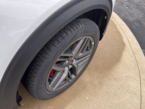 New 2026 Ford Explorer ST-Line w/ ST-Line Street Pack image 6