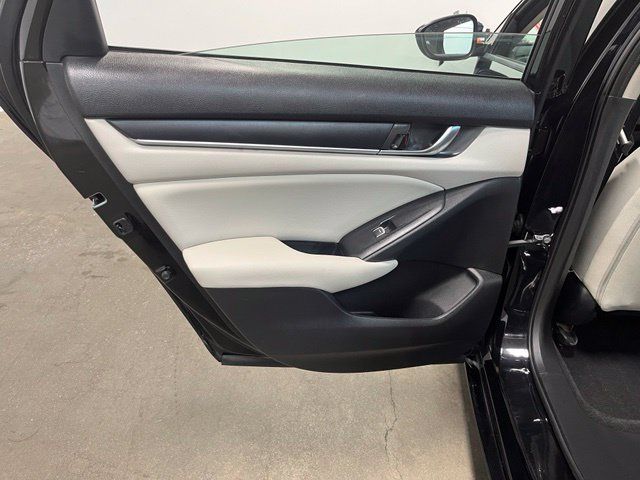 Used 2018 Honda Accord LX image 20