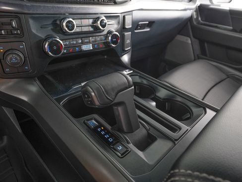 Used 2025 Ford F150 Lariat w/ Equipment Group 501A Mid image 22