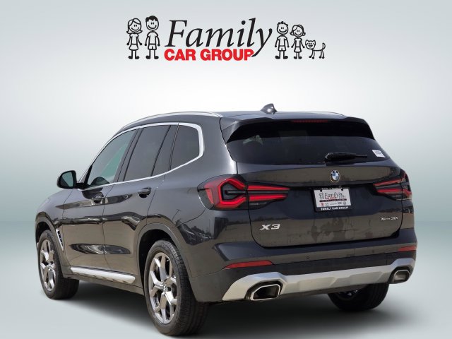 Used 2023 BMW X3 xDrive30i w/ Convenience Package AWD/4WD image 3