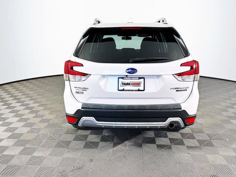 Used 2023 Subaru Forester Touring image 9