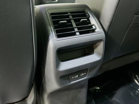 New 2026 Volkswagen Tiguan SE R-Line AWD/4WD image 25