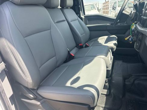 New 2025 Ford F350 XL w/ XL Chrome Package image 29