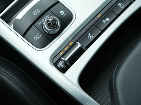 Used 2019 Kia Stinger GT1 image 36