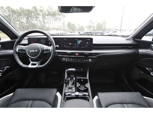 Used 2025 Kia K5 GT-Line w/ GT-Line Premium Package image 12