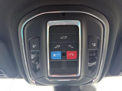 New 2026 Jeep Grand Cherokee L 4WD image 22
