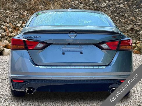 Used 2023 Nissan Altima 2.5 SR FWD image 4