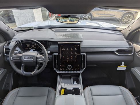 New 2026 GMC Acadia AT4 w/ Super Cruise Package image 17