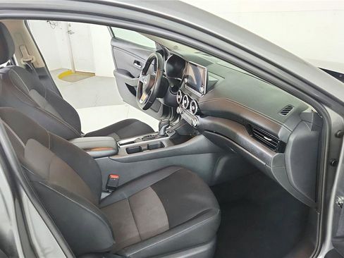 Used 2024 Nissan Sentra SV w/ All-Weather Package FWD image 19