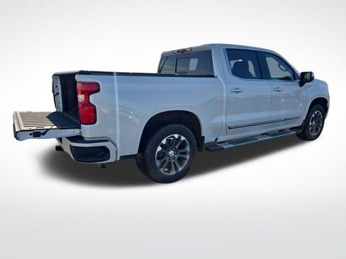 Certified 2024 Chevrolet Silverado 1500 High Country w/ Technology Package image 5