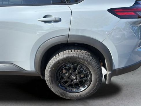 Used 2026 Nissan Rogue Dark Armor FWD image 37