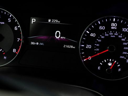 Used 2023 Kia Forte LXS image 18