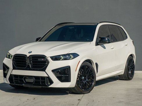 Used 2025 BMW X5 M Competition w/ Executive Package image 4