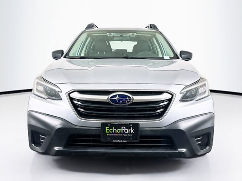 Used 2020 Subaru Outback image 2