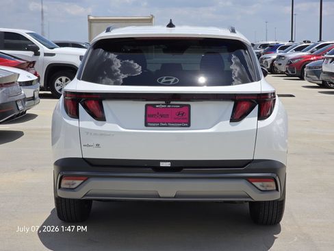 Used 2026 Hyundai Tucson SEL FWD image 7