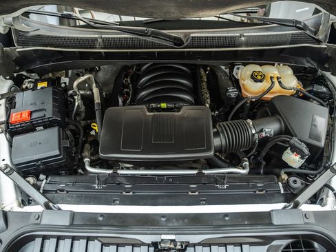 Used 2022 Chevrolet Silverado 1500 LT AWD/4WD image 20
